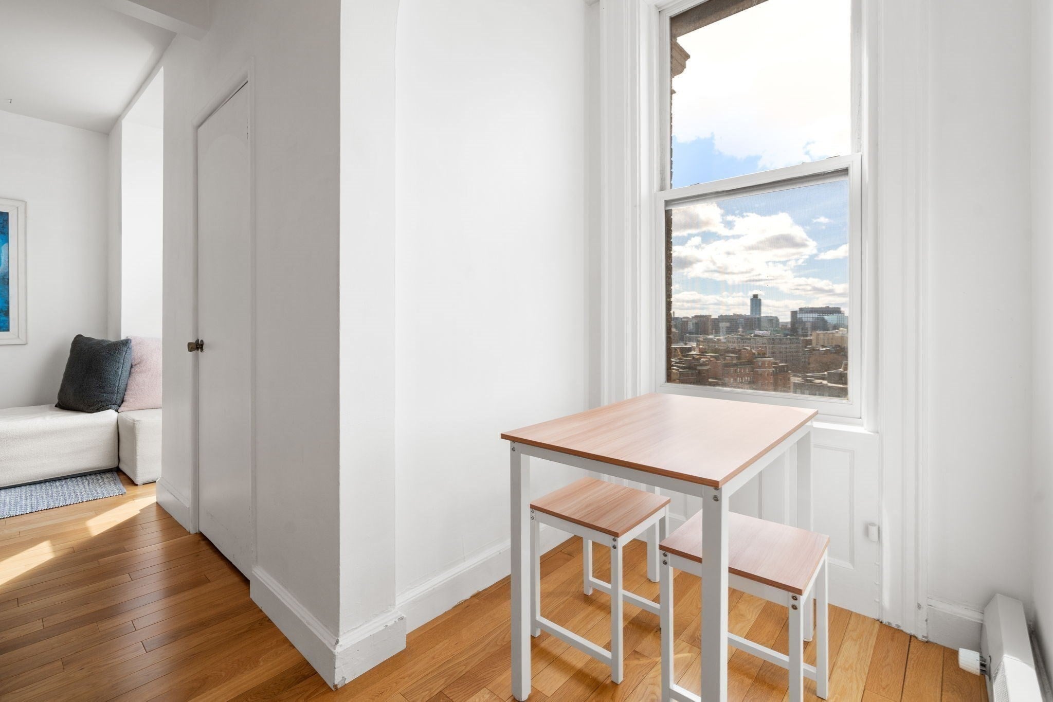483 Beacon Street PH4A