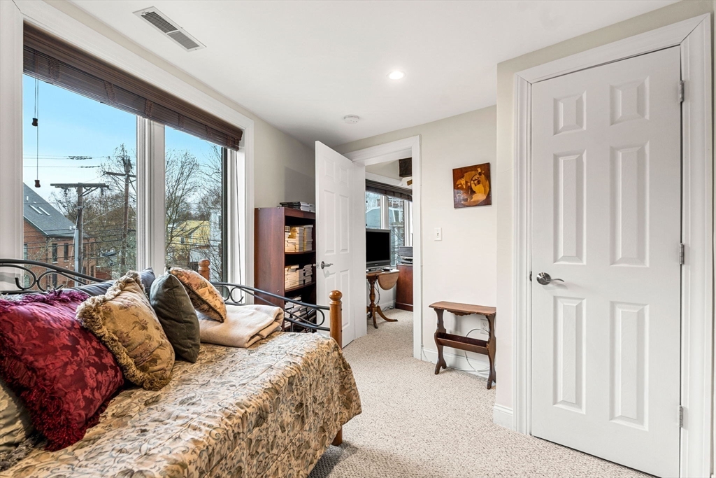126 Merrimac St #9, Newburyport, MA, 126 Merrimac St #9, Newburyport, MA Photo #18