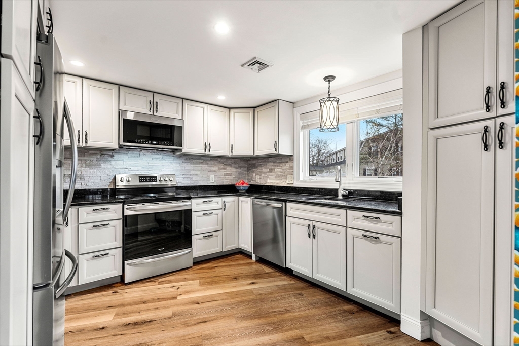 126 Merrimac St #9, Newburyport, MA, 126 Merrimac St #9, Newburyport, MA Photo #5