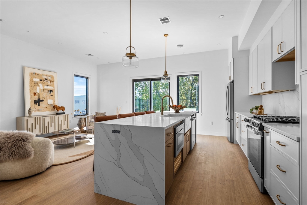 125 Addison Street 2