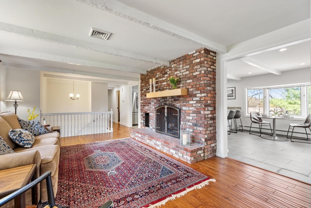 16 Briscoe Street