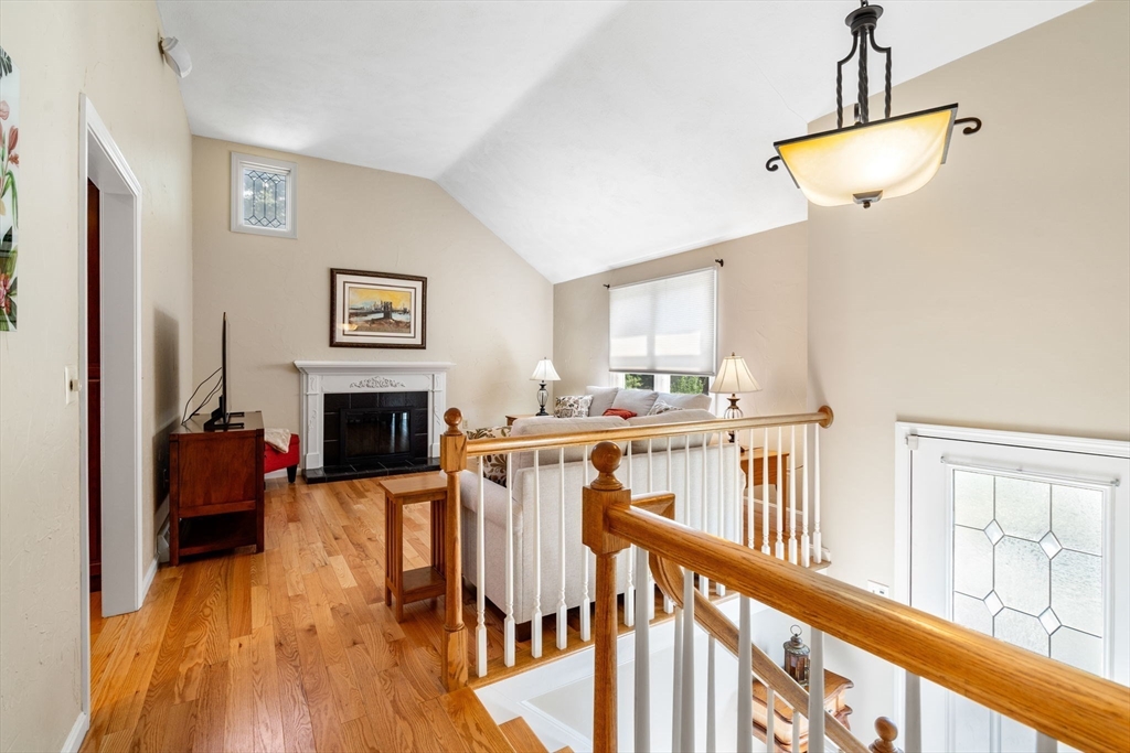 114 Woodside Rd