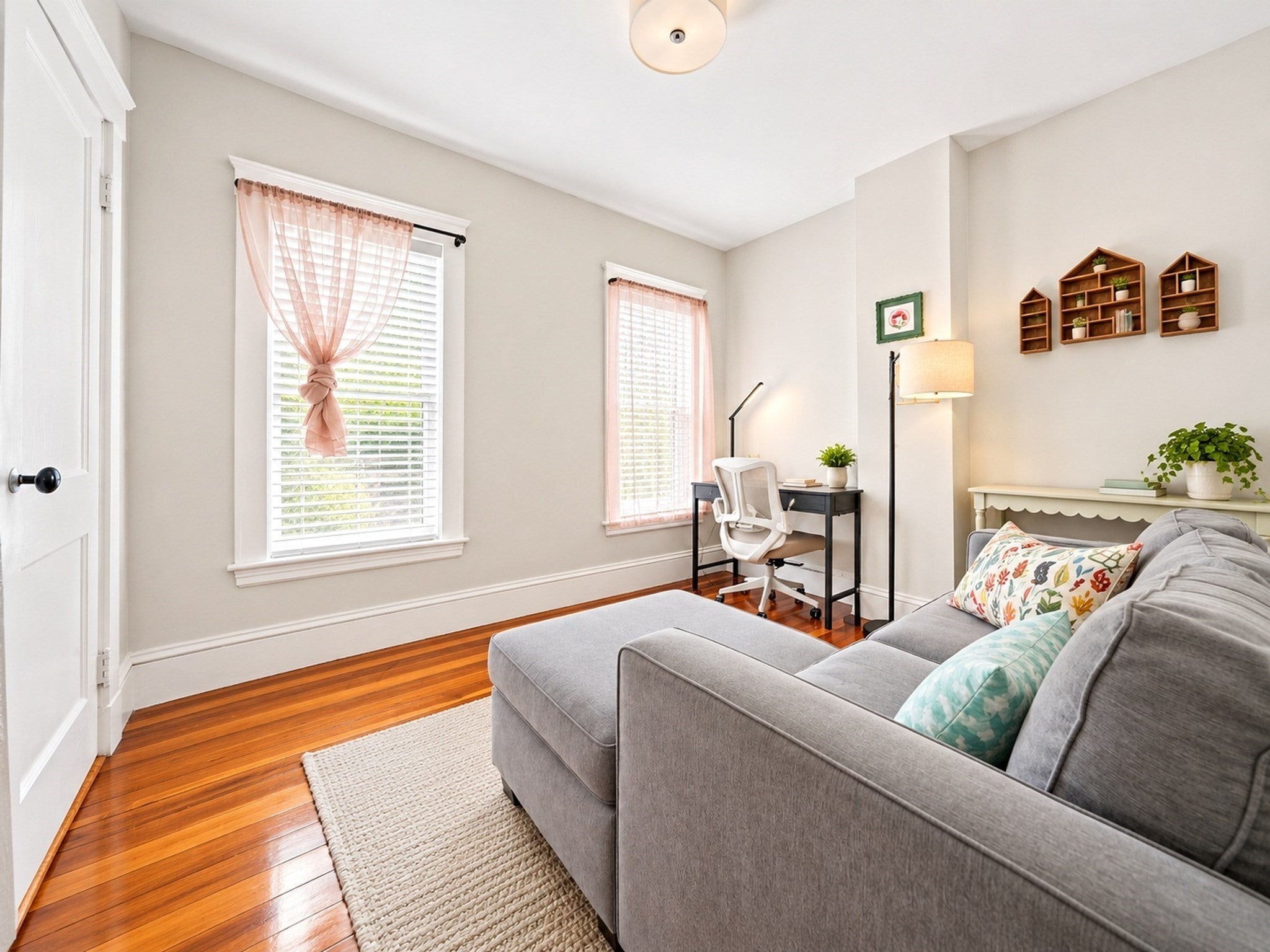 16 Electric Ave, Somerville, MA Photo #24