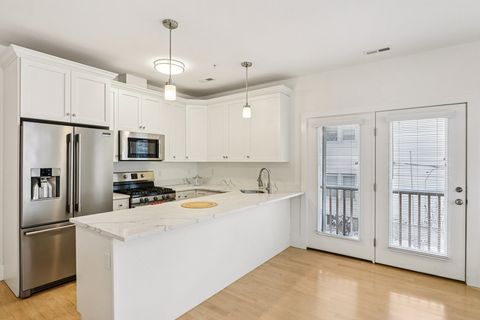 42 Blossom St. Unit 1 Chelsea MA 02150