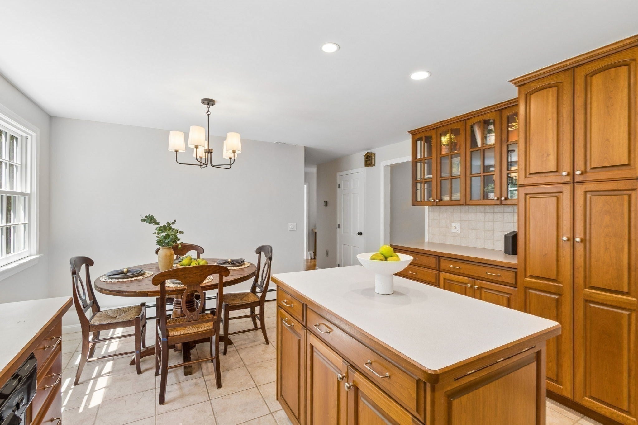 303 Hunters Ridge Road, Concord, MA Photo #10