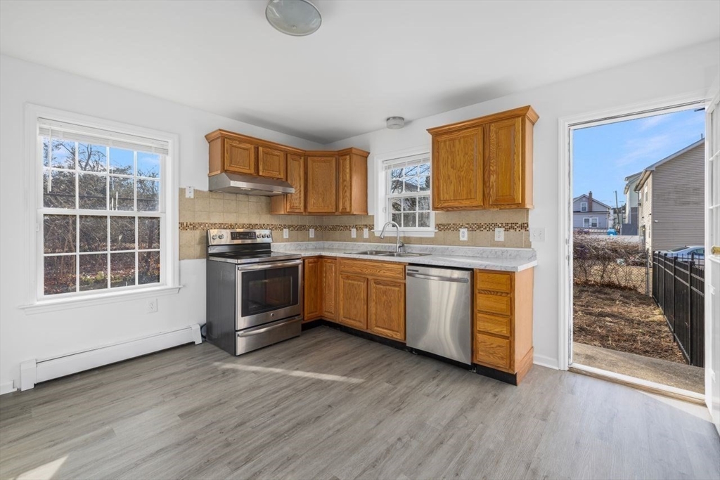 38 Brook St 1