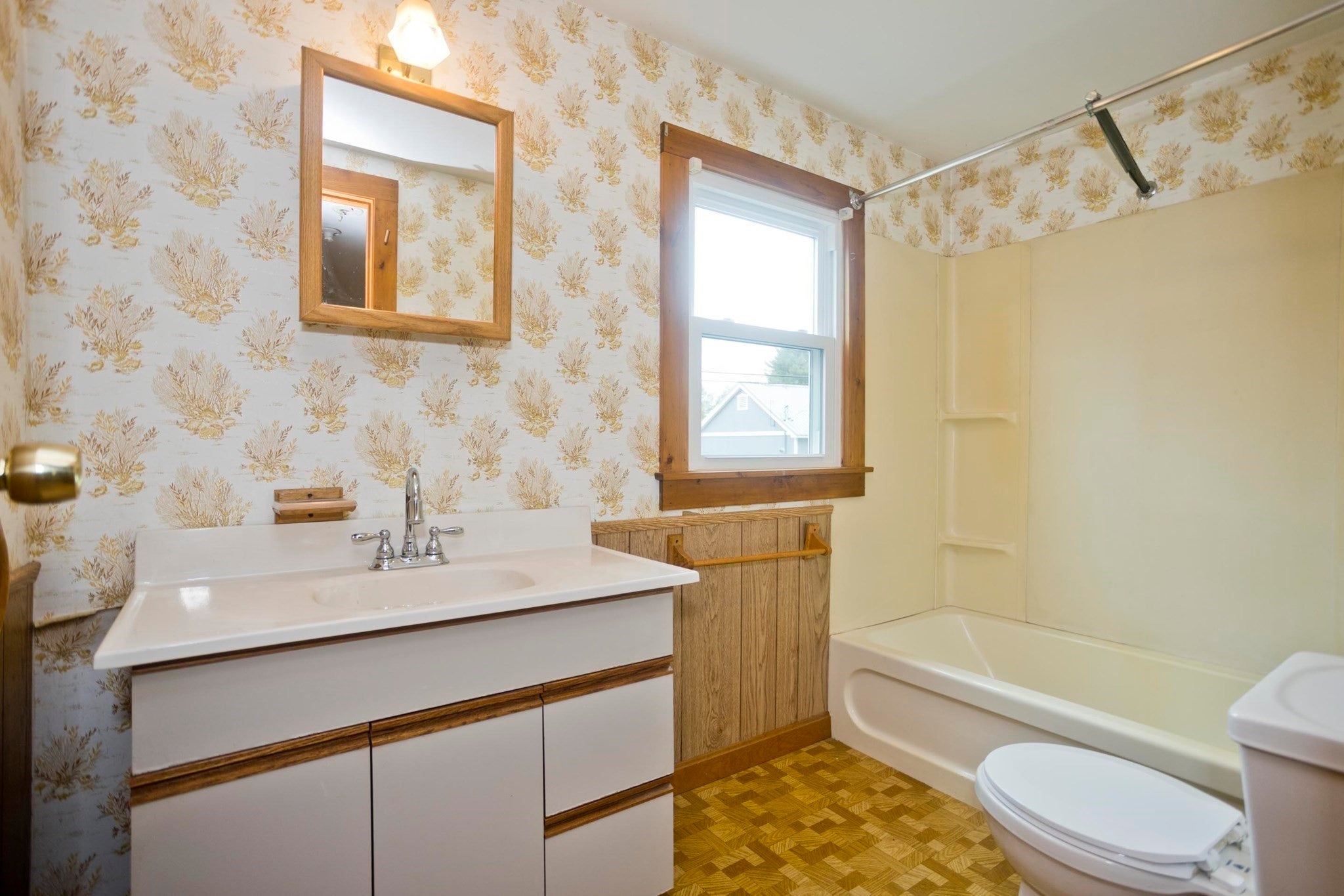 94 Chestnut St, Hatfield, MA Photo #29