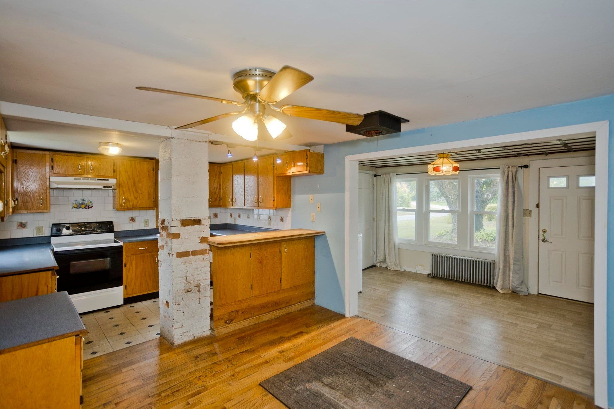 94 Chestnut St, Hatfield, MA Photo #11