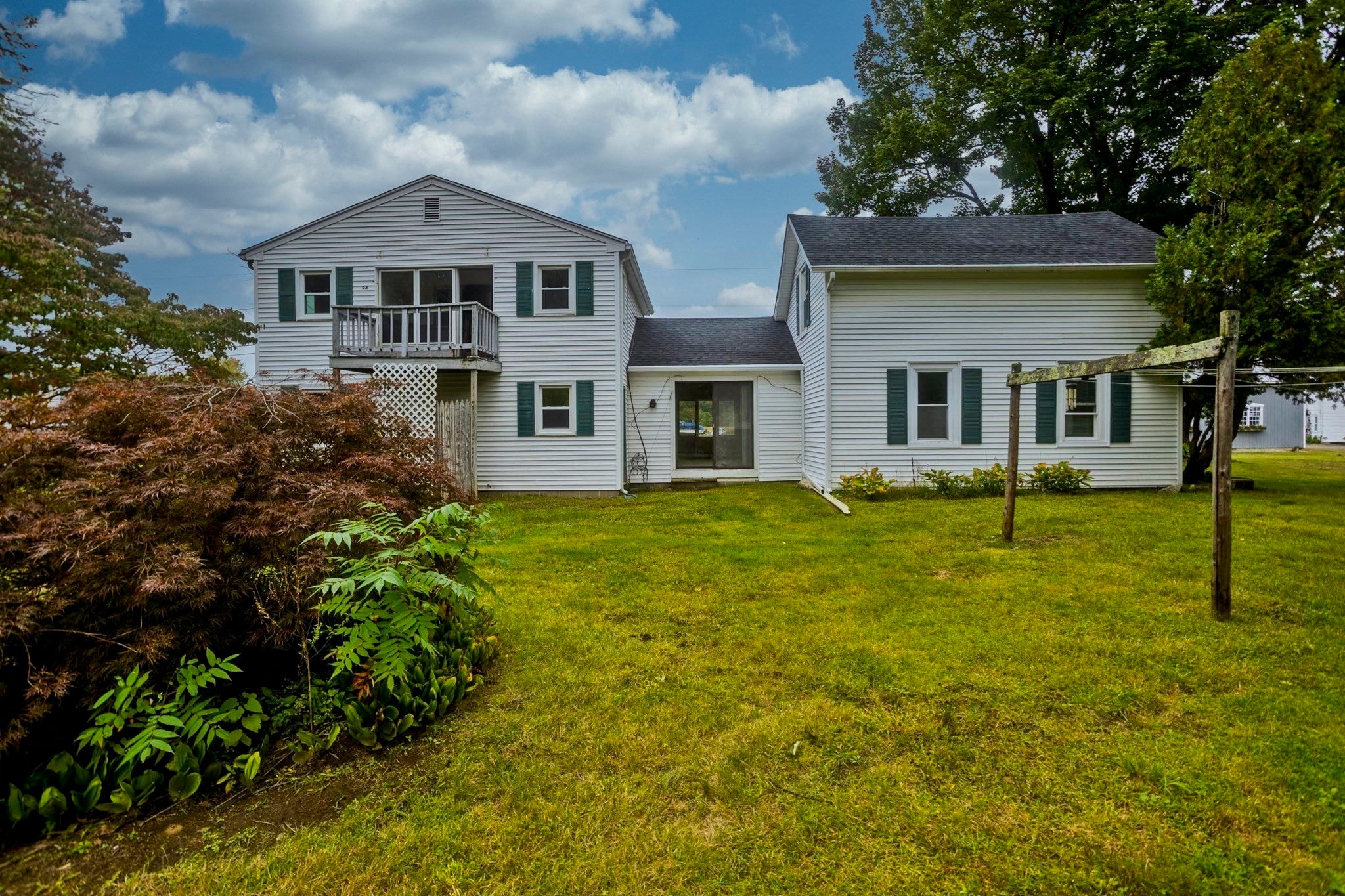 94 Chestnut St