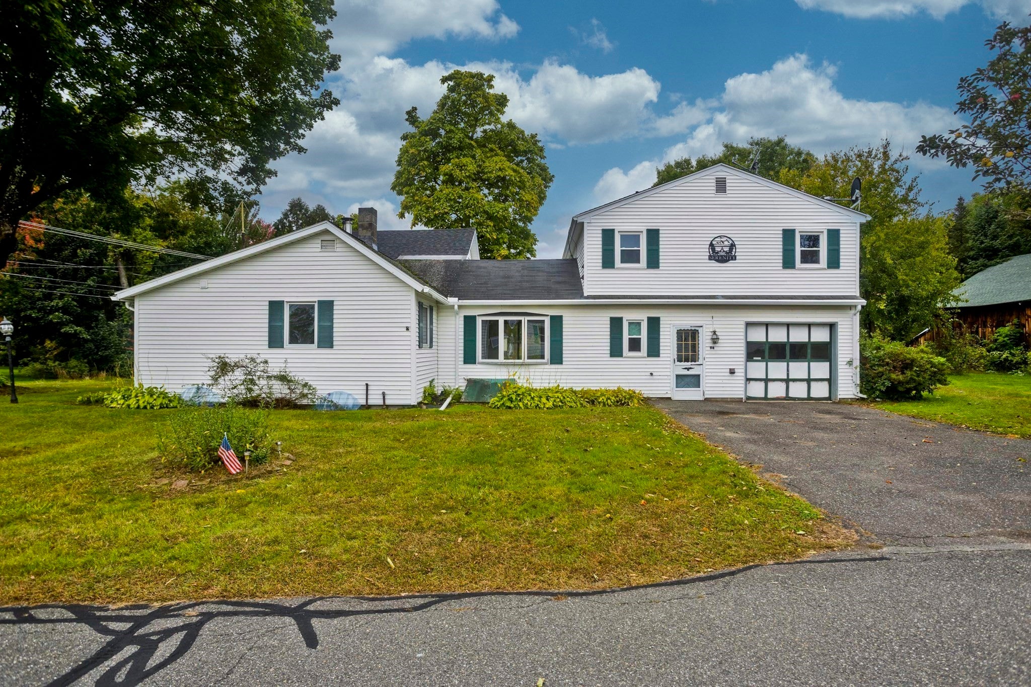 94 Chestnut St, Hatfield, MA Photo #1
