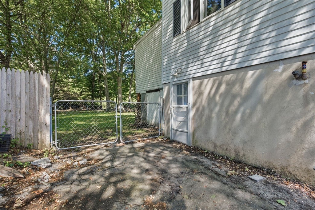 70 Riverside Ave, Attleboro, MA, 70 Riverside Ave, Attleboro, MA Photo #35