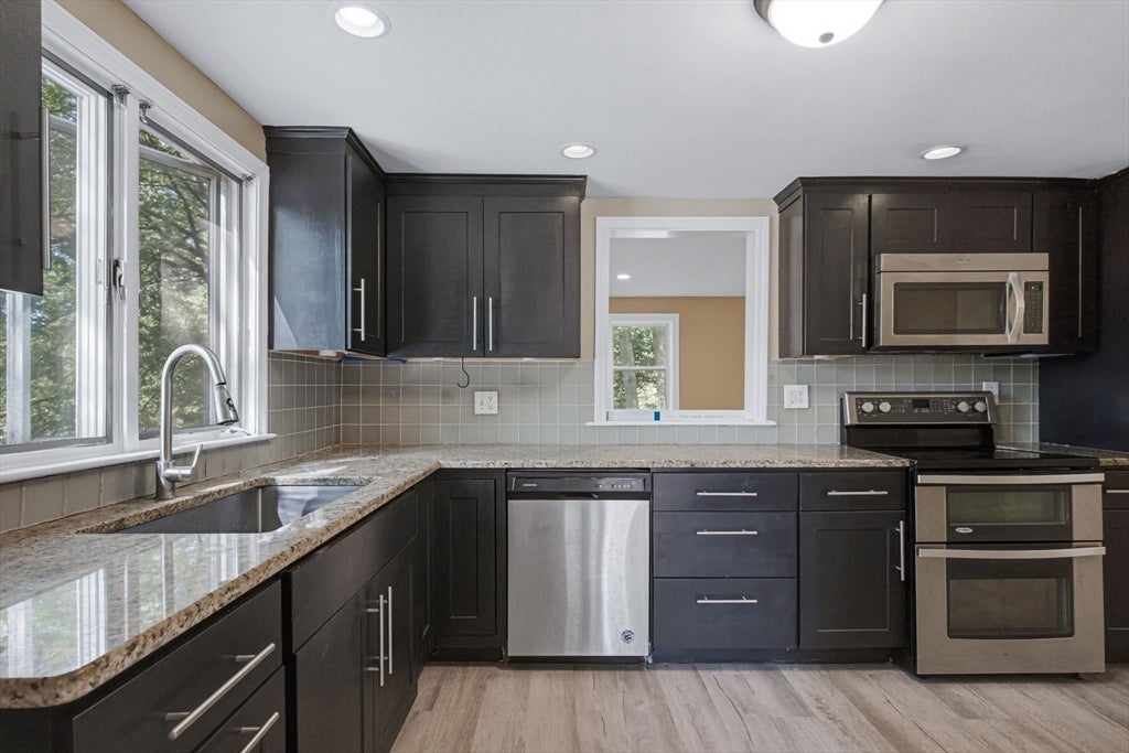 70 Riverside Ave, Attleboro, MA, 70 Riverside Ave, Attleboro, MA Photo #3