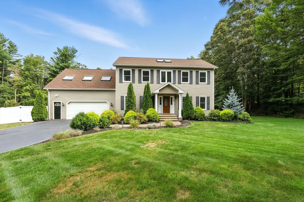 23 Pine Knoll