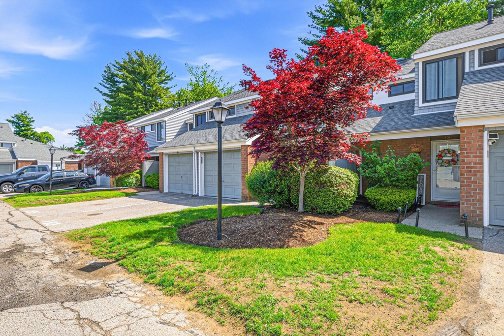 153 Greenbrook Dr 153
