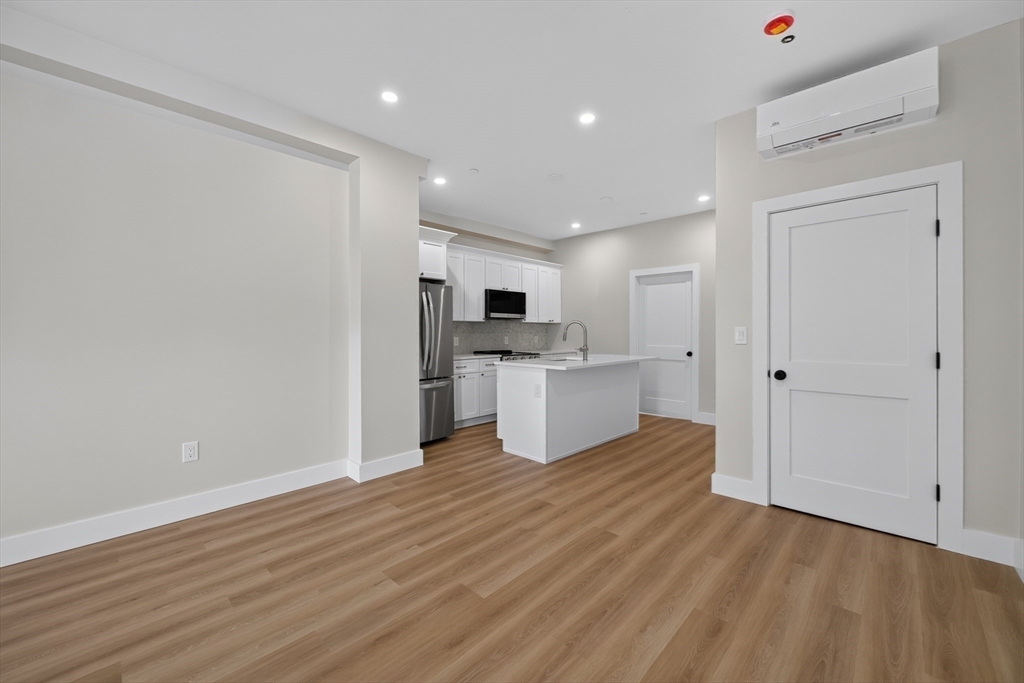 533 Washington Street, Boston, MA, 533 Washington Street, Boston, MA Photo #11