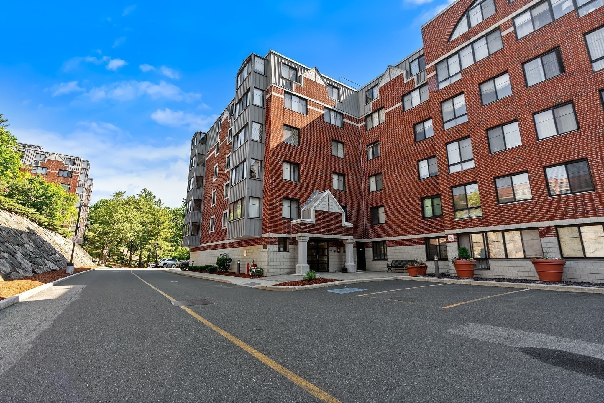100 Ledgewood Dr #319, Stoneham, MA, 100 Ledgewood Dr #319, Stoneham, MA Photo #14