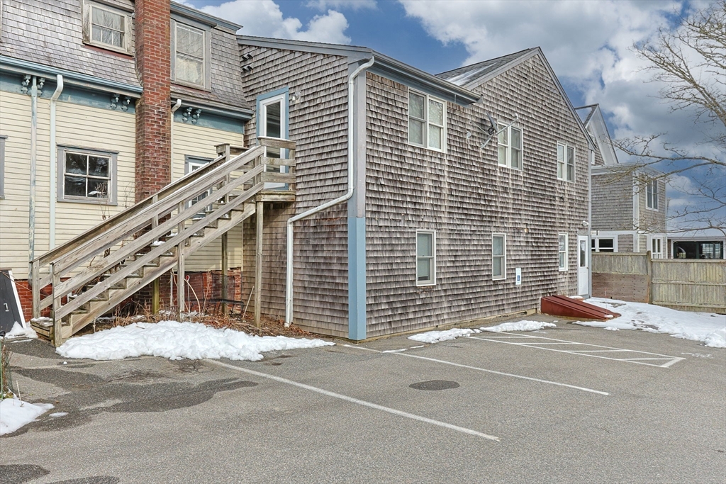 Chatham, Massachusetts 02633, United States, 1 Bedroom Bedrooms, ,1 BathroomBathrooms,Residential,Active,4868