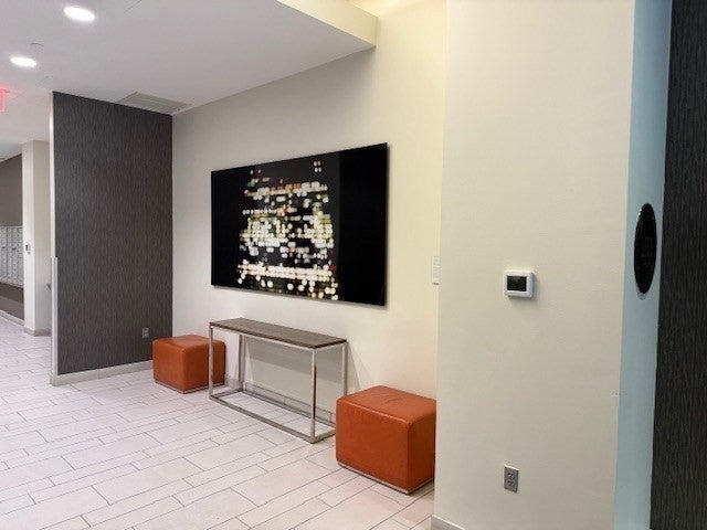 43 Westland Ave 408