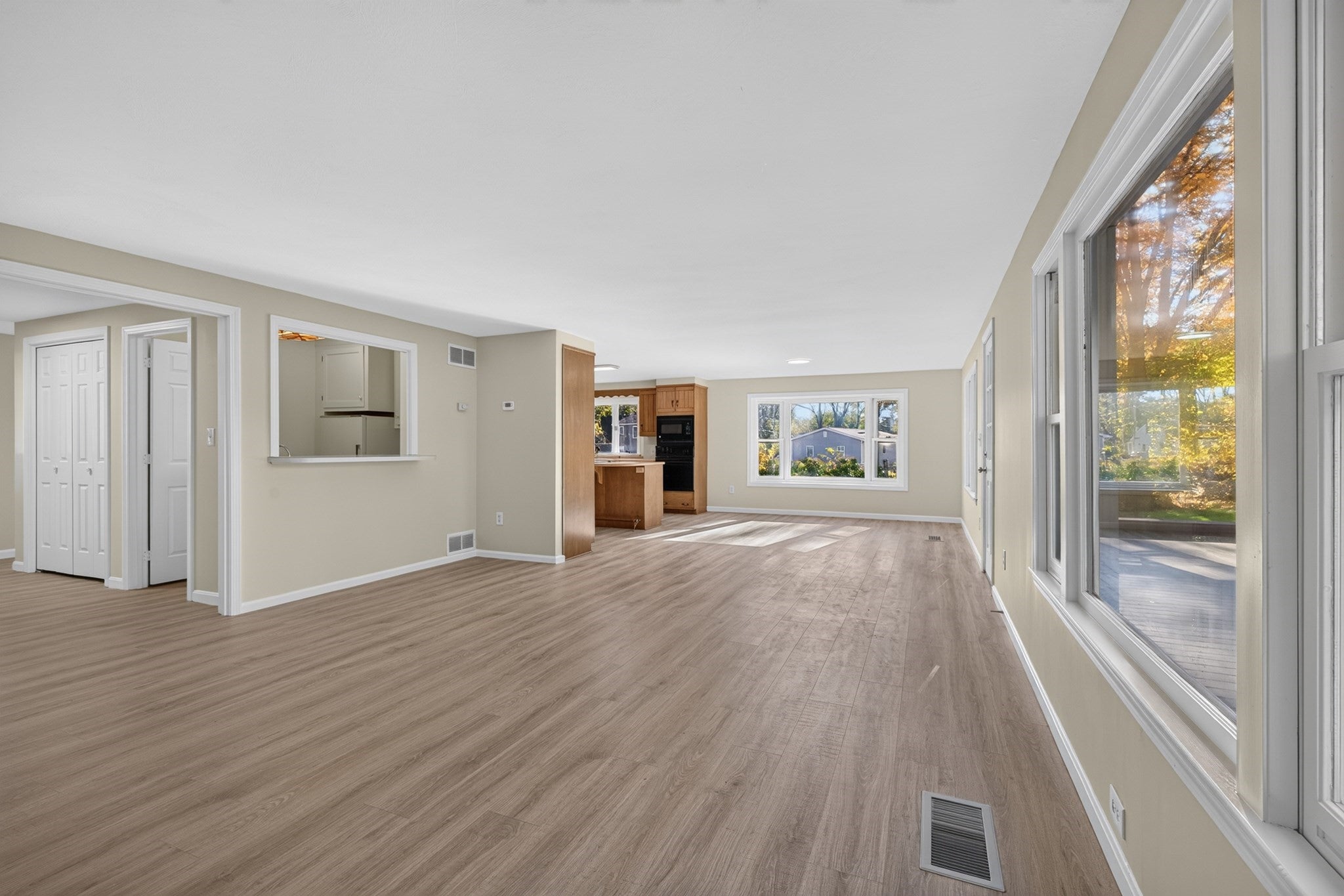 1 Atkinson Circle, Hudson, NH Photo #9