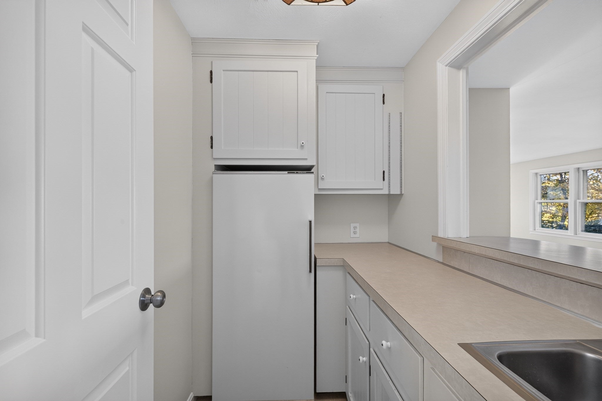 1 Atkinson Circle, Hudson, NH Photo #10