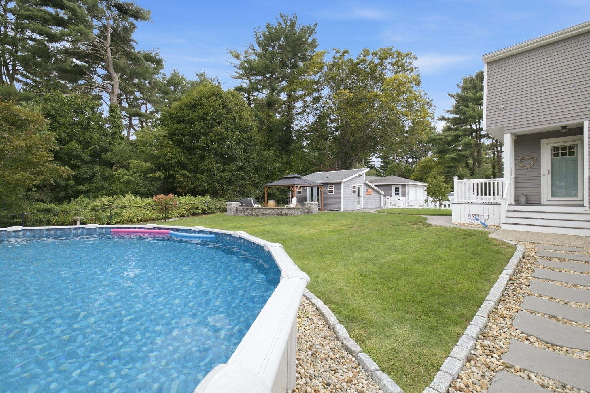 28 Fairview Ave, Brockton, MA Photo #11