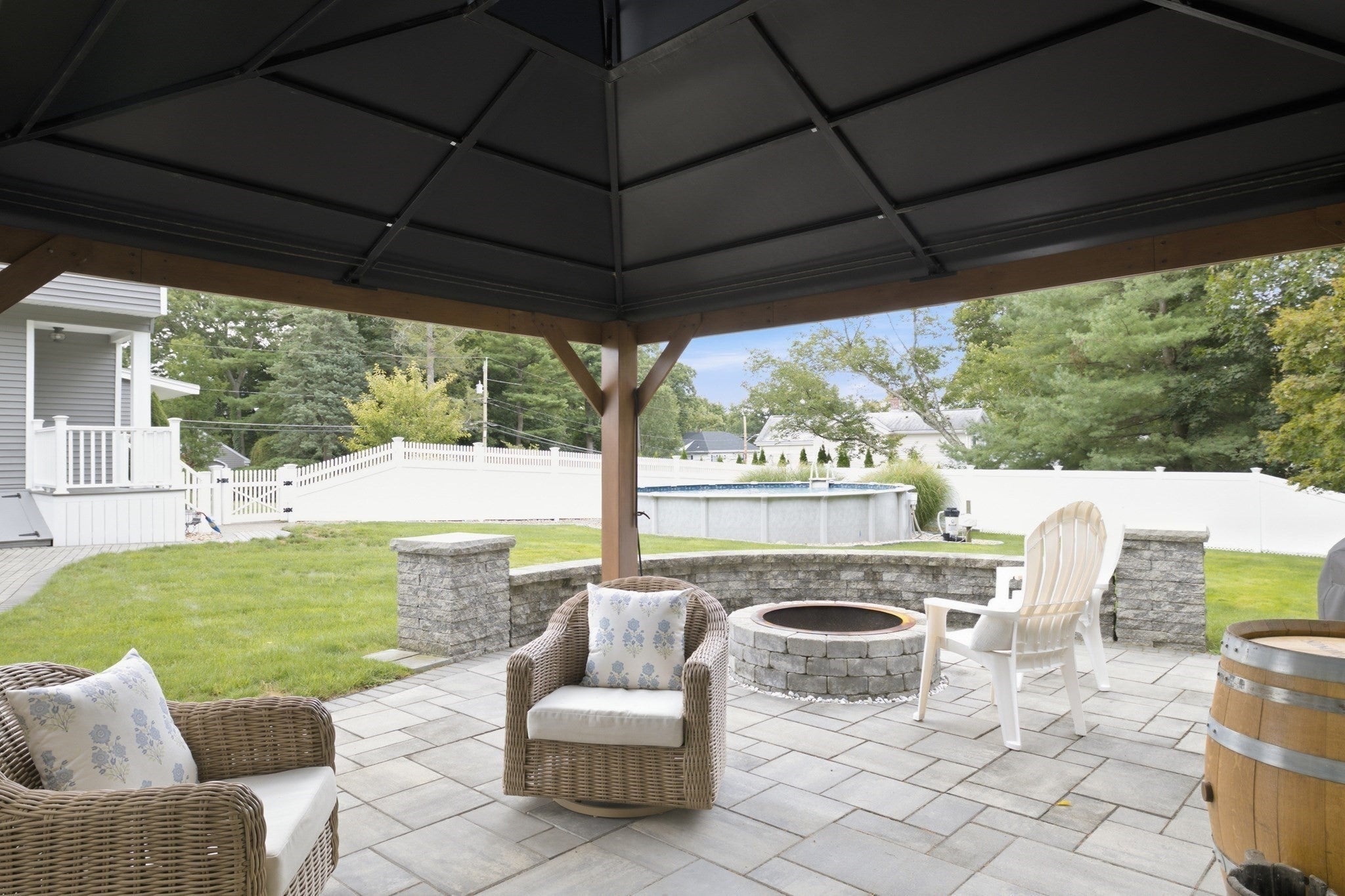 28 Fairview Ave, Brockton, MA Photo #13