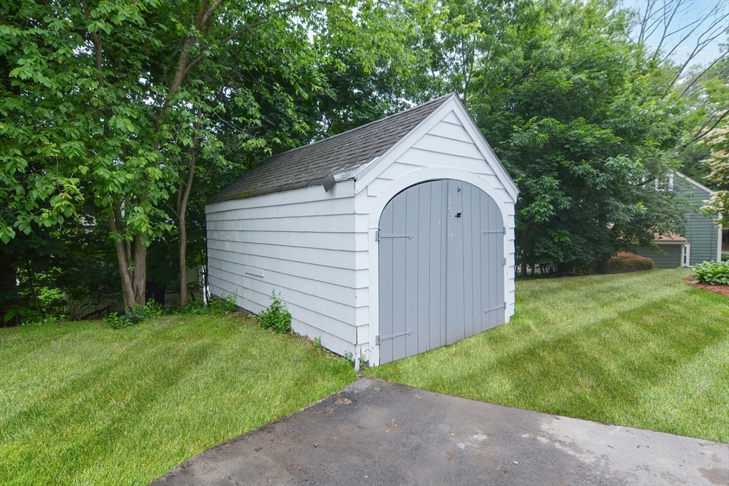 89 Woburn Street
