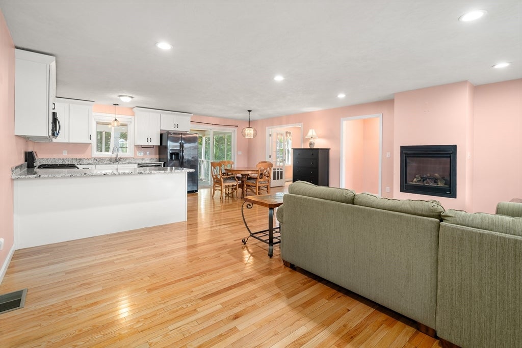 42 Highfield Drive