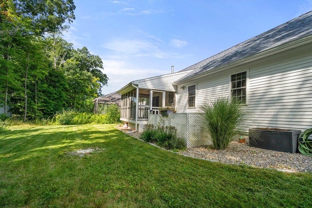 42 Highfield Drive, Southbridge, MA Photo #19