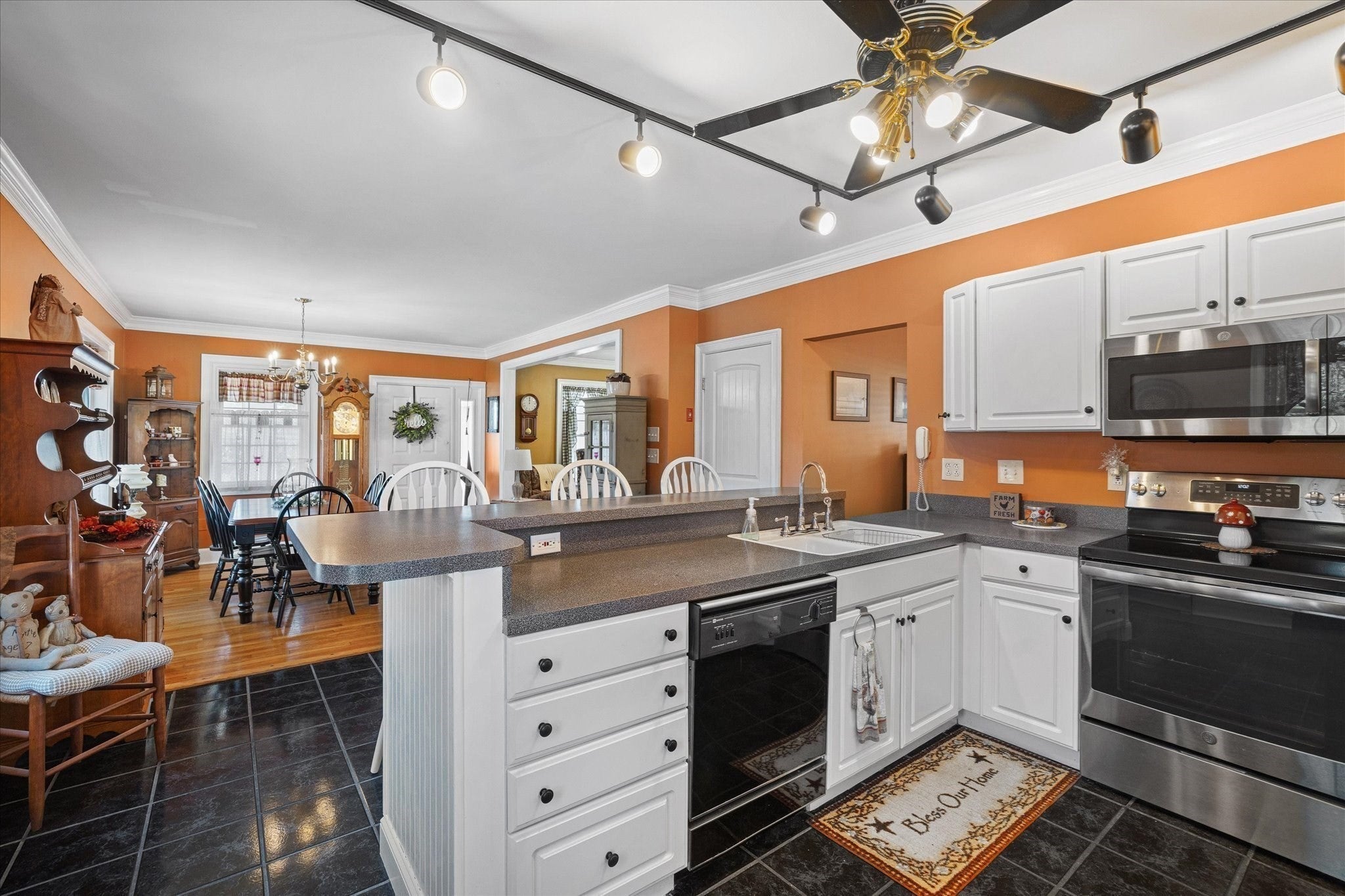 47 Dartmouth St, Worcester, MA, 47 Dartmouth St, Worcester, MA Photo #13