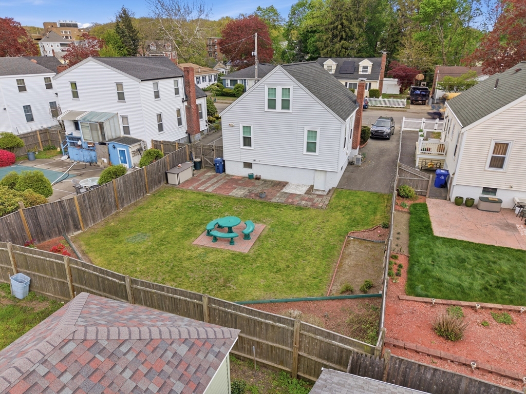 49 Valley Rd