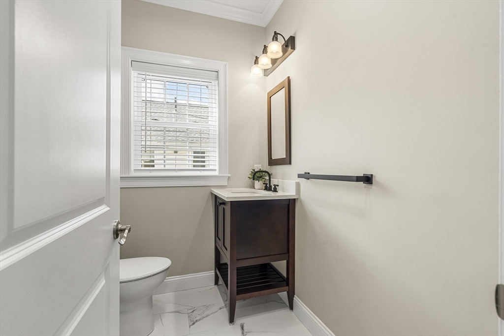74 Raycroft St, Quincy, MA Photo #7