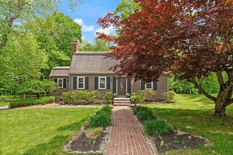7 Chestnut Street West Newbury MA 01985