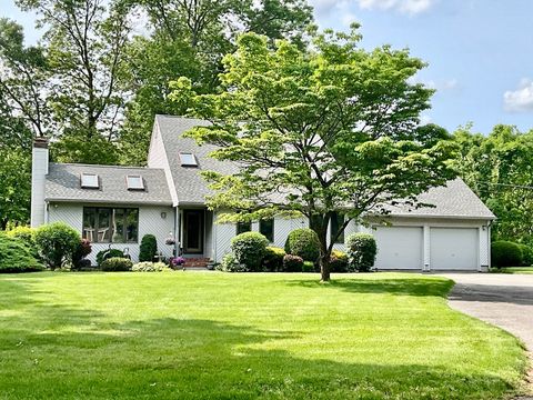 282 West Ave Seekonk MA 02771