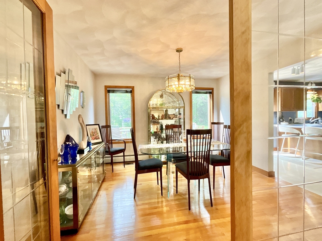 282 West Ave