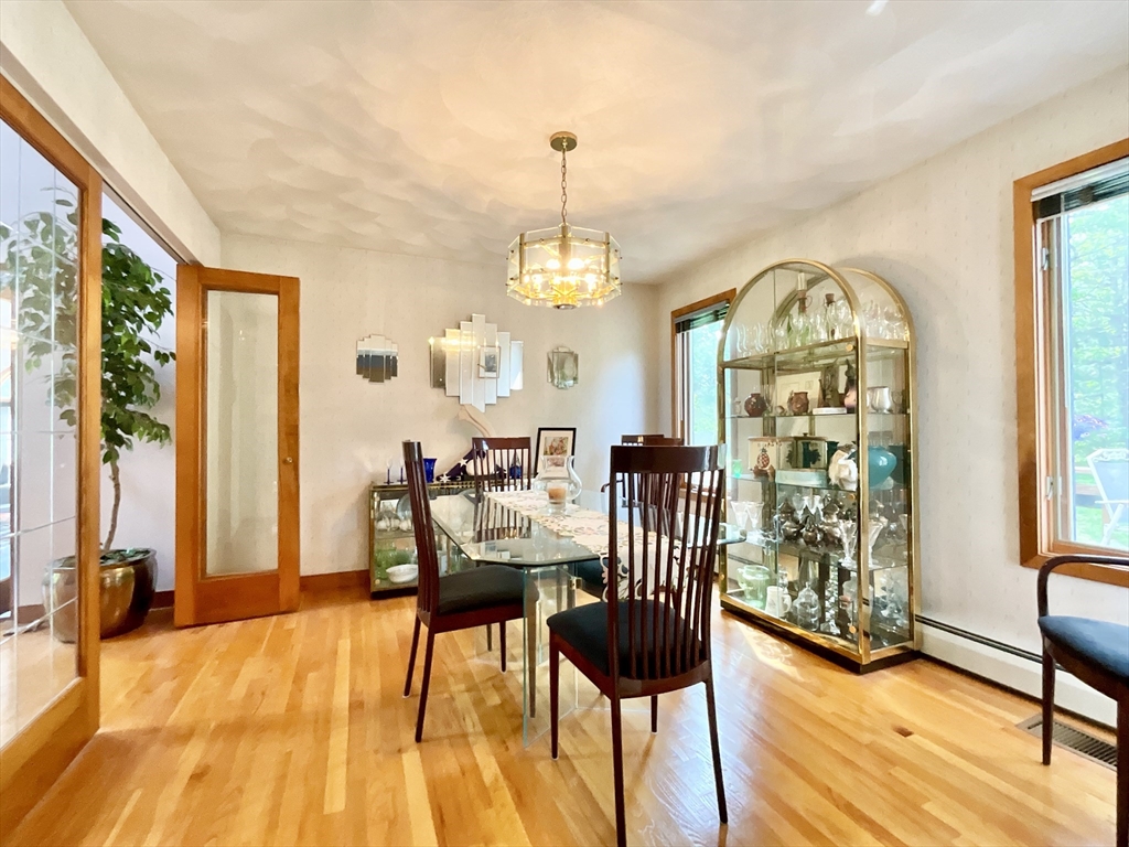282 West Ave