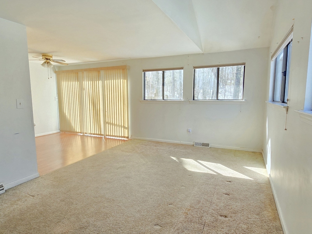 9 Mountain Gate Rd 9