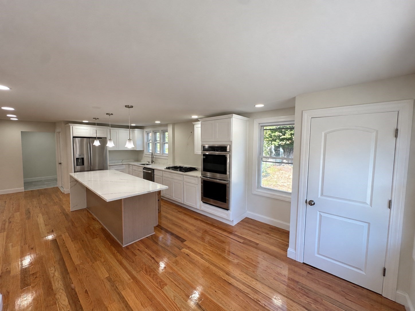 346 Hilldale Ave, Haverhill, MA Photo #7