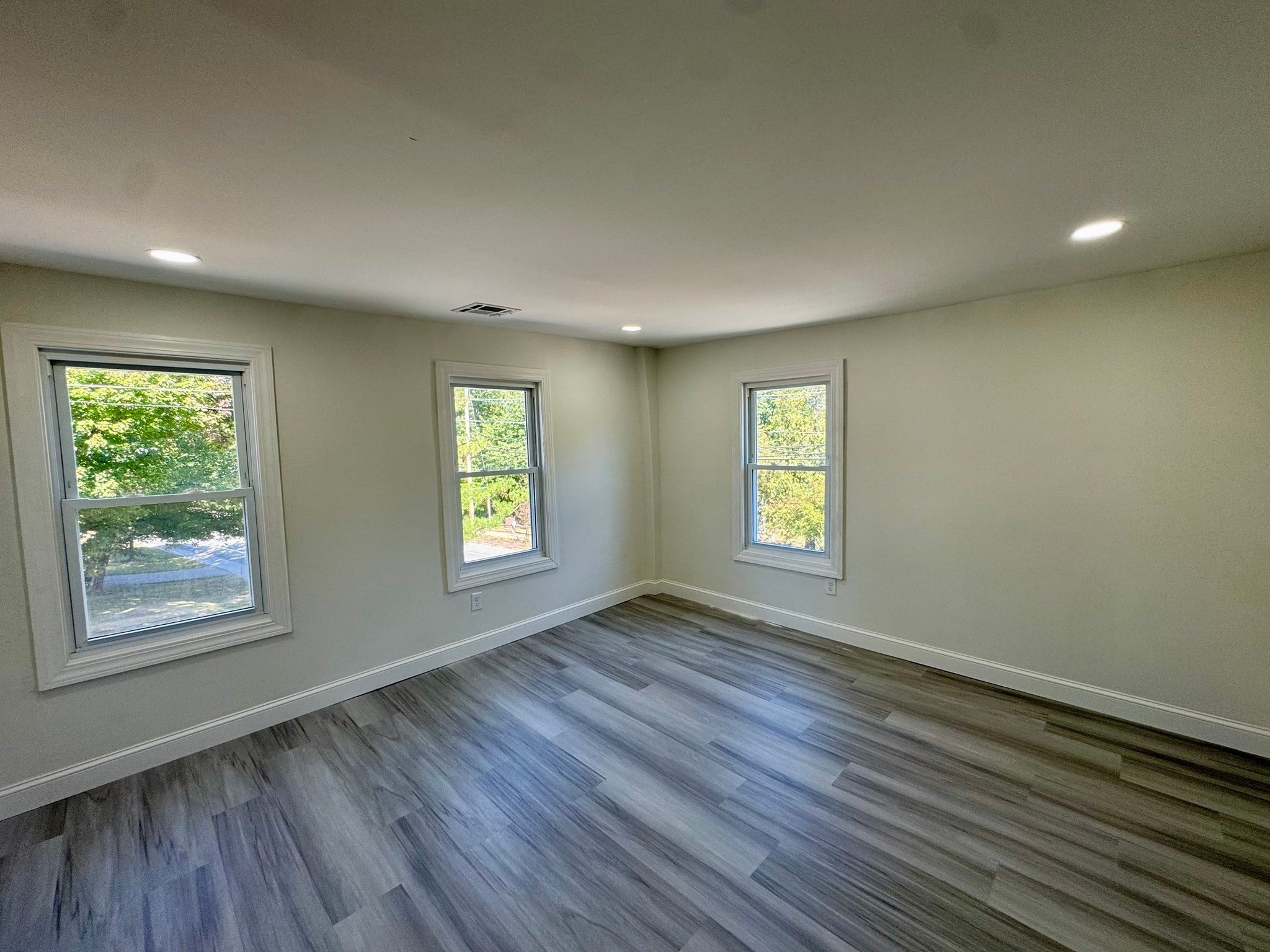 346 Hilldale Ave, Haverhill, MA Photo #15