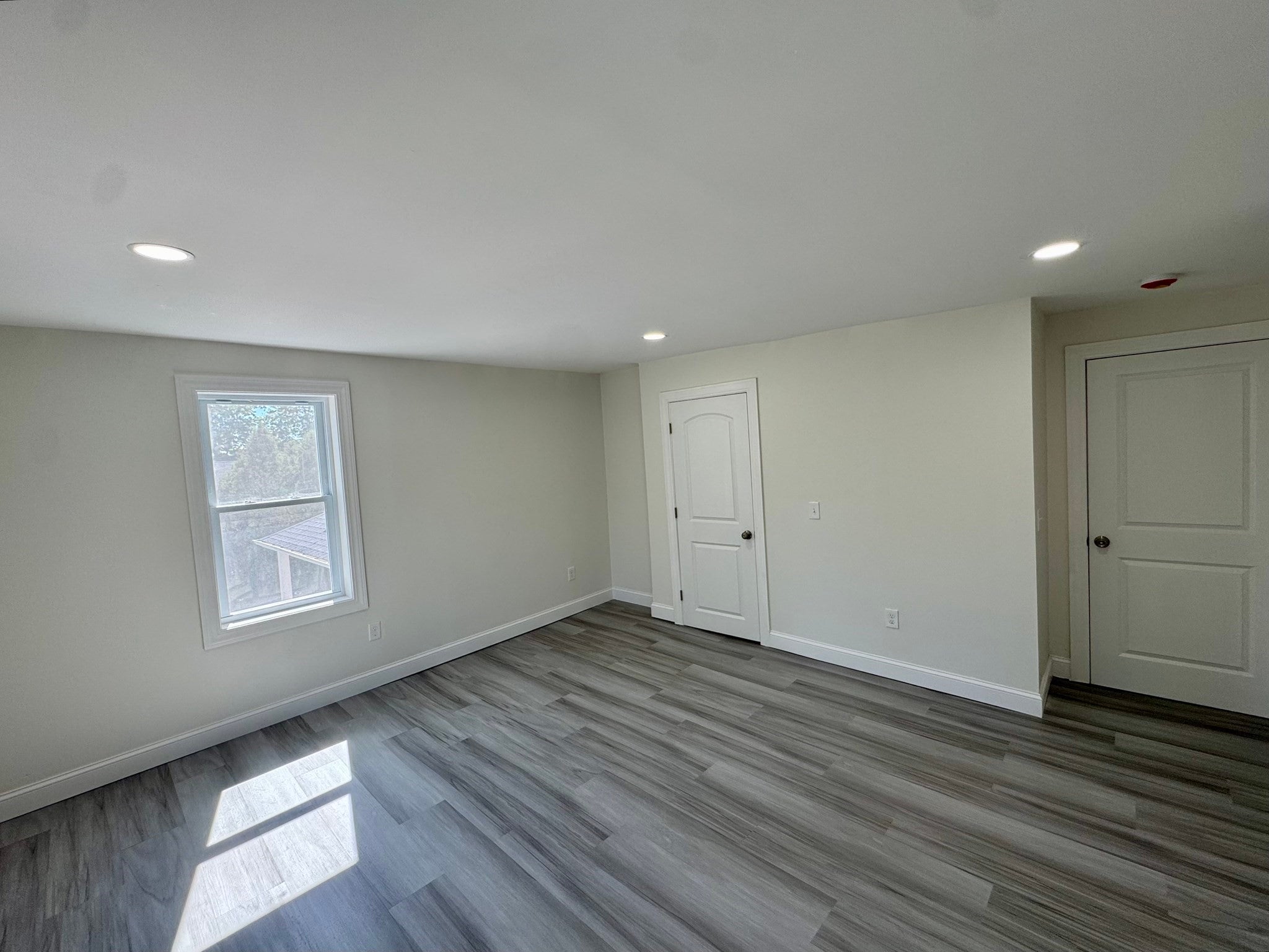 346 Hilldale Ave, Haverhill, MA Photo #16