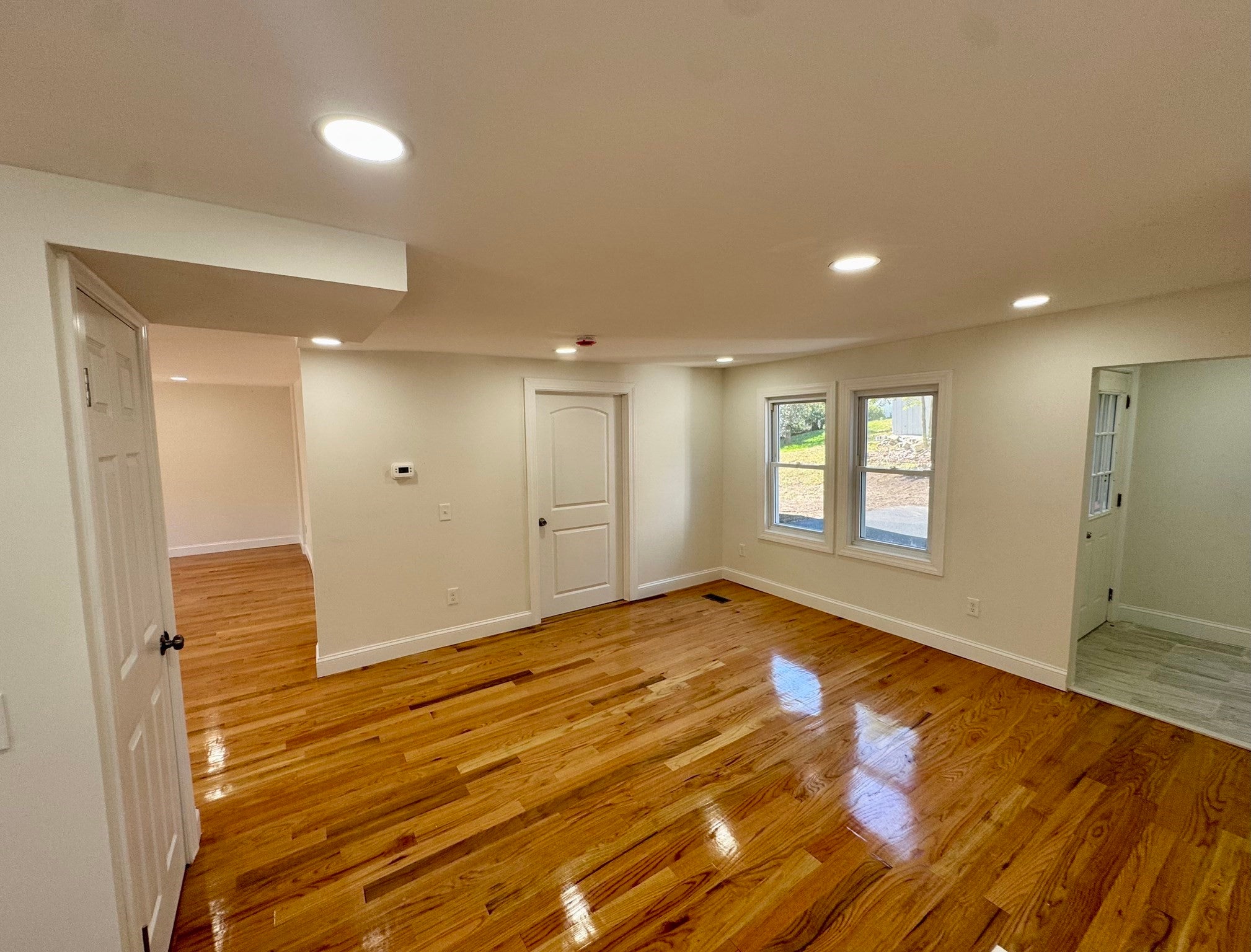 346 Hilldale Ave, Haverhill, MA Photo #10