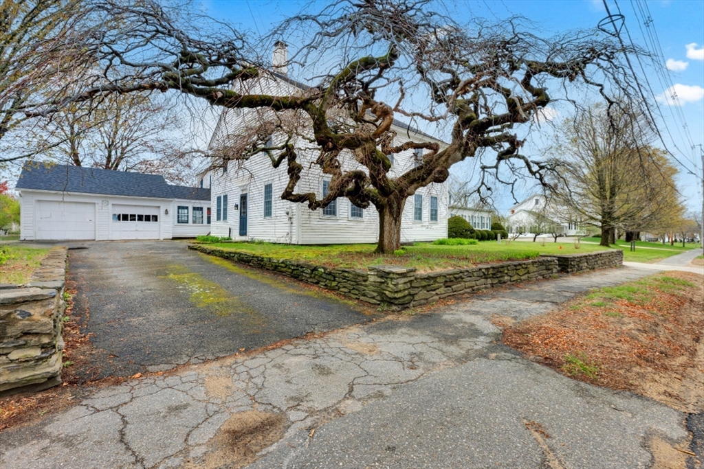 82 Petersham Rd