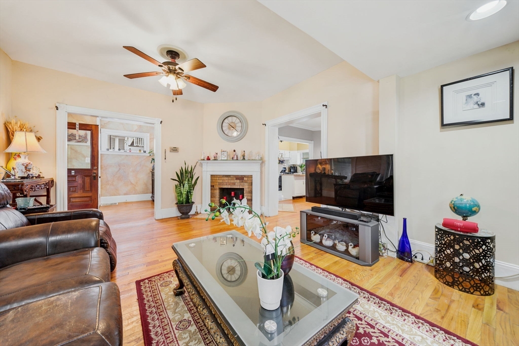 75 Walker St, Quincy, MA Photo #9