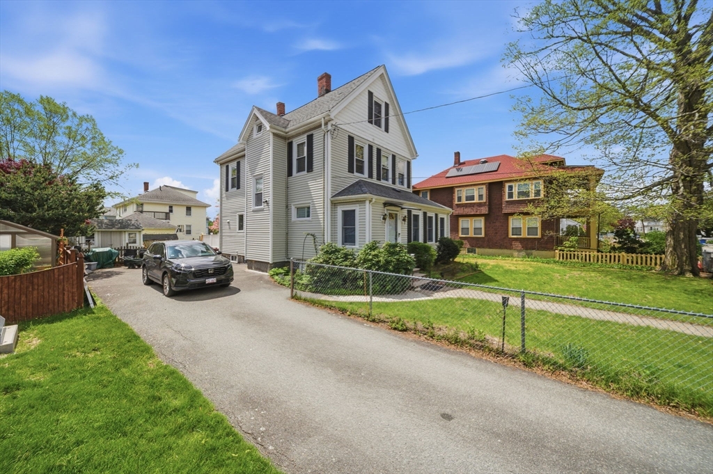 75 Walker St, Quincy, MA Photo #31