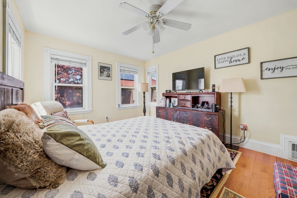 75 Walker St, Quincy, MA Photo #17