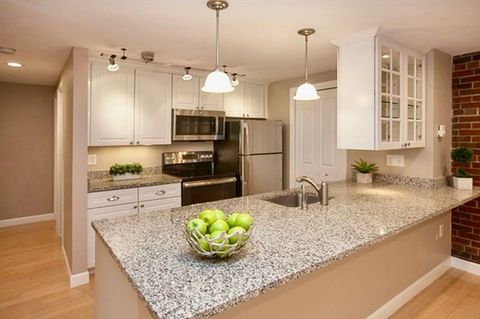 26 Greentree Ln 29 Weymouth MA 02190