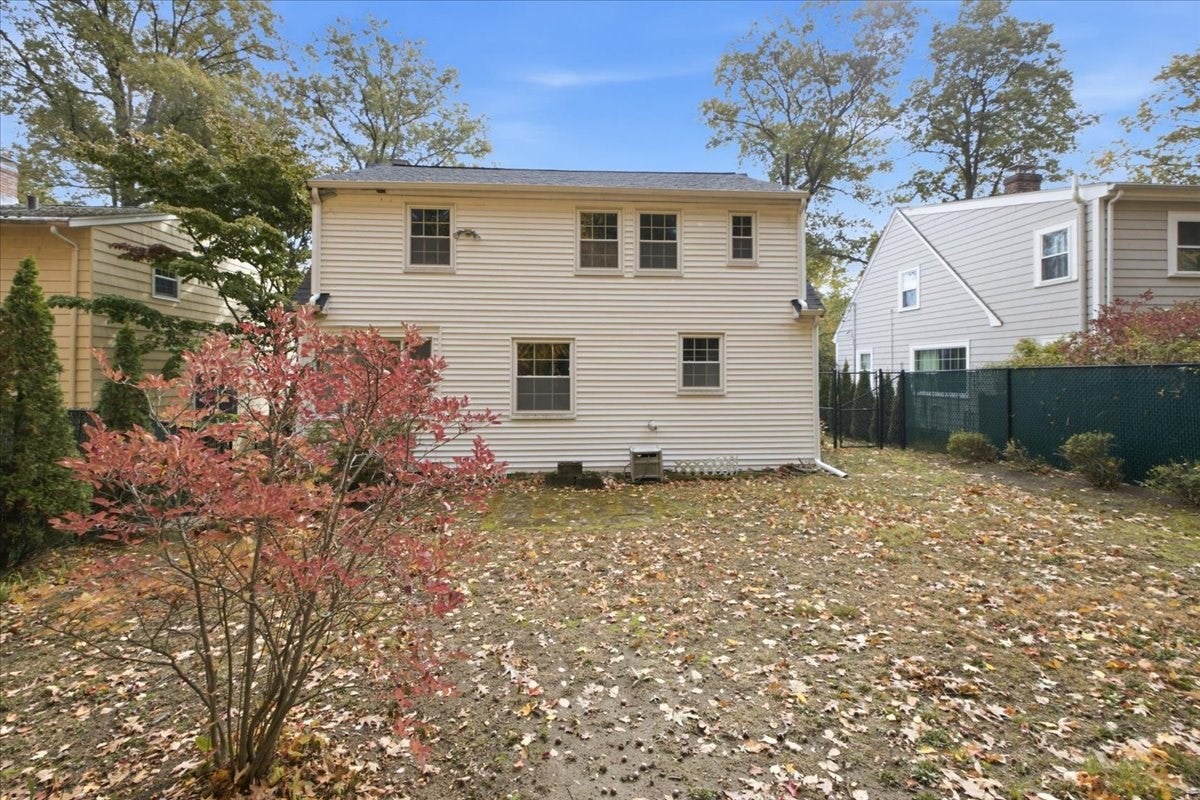 77 Payson Rd, Brookline, MA, 77 Payson Rd, Brookline, MA Photo #30
