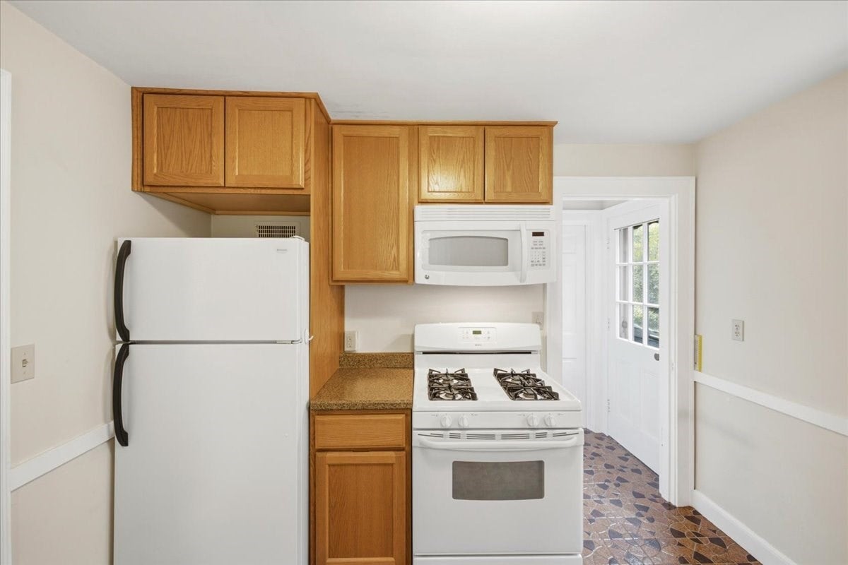 77 Payson Rd, Brookline, MA, 77 Payson Rd, Brookline, MA Photo #12