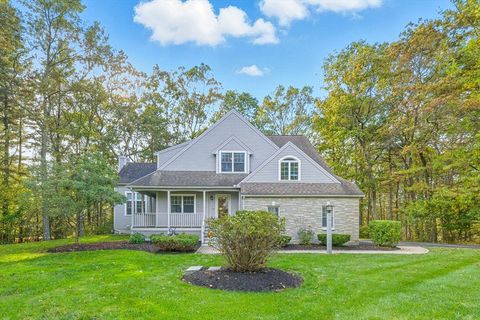 Photo of 6 Bittersweet Ln, Acton, MA 01720 (MLS # 73441575)