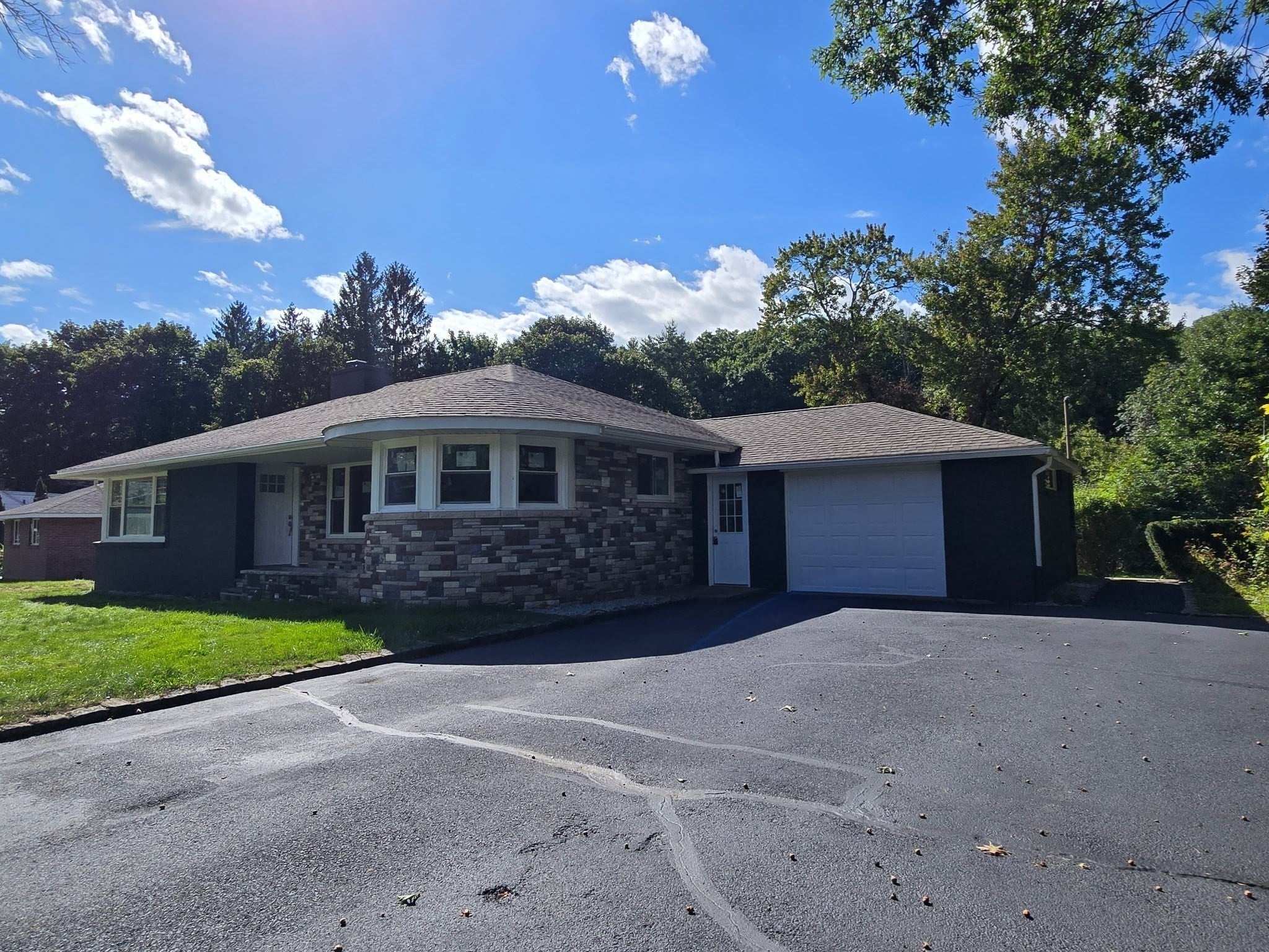 84 Greenwich Rd, Ware, MA Photo #3